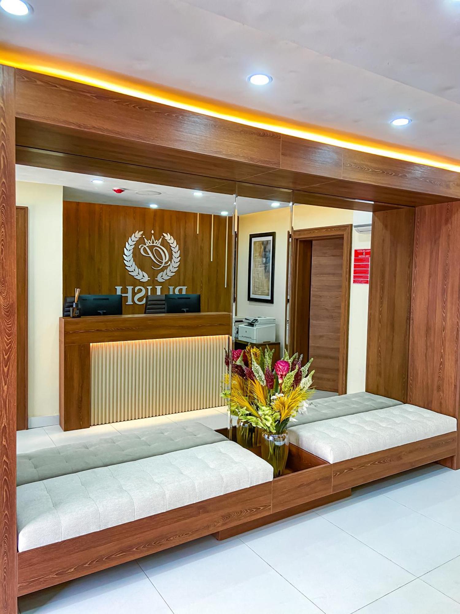 Plush Hotel,Abuja Extérieur photo
